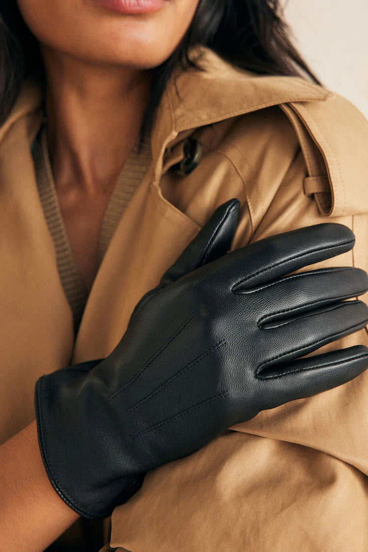 Black Leather Gloves